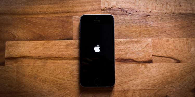 Smart Krampus-3PC Malware attacks iPhone Users