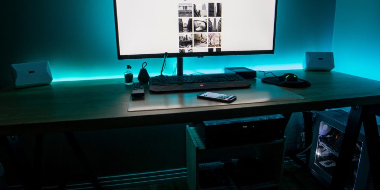Air-Gapped Computers targeted by exfiltrating data from using screen brightness