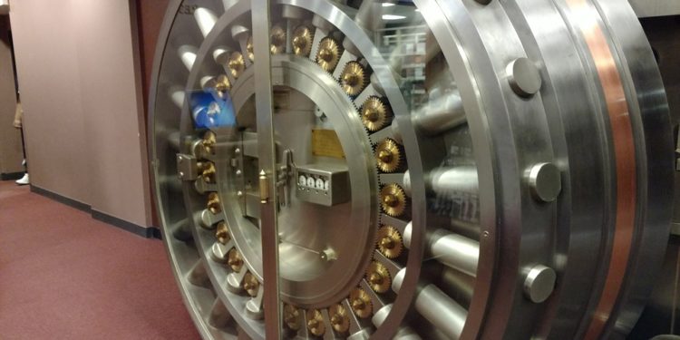 One Identity Safeguard now offers free Personal Password Vault