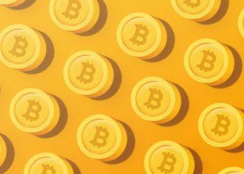 Cybercriminals opt for ‘Old School’ money laundering methods