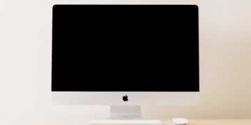 Apple MacBook