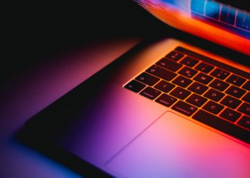 Macbook screen