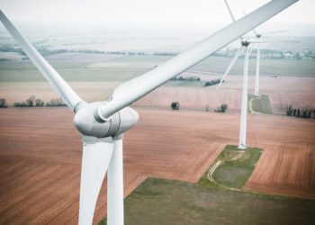 Wind turbine farm