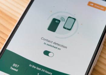 Corona Tracking App