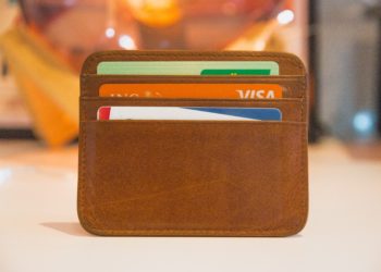 Student researcher discovered Experian API flaw that exposed credit scores of “most Americans”