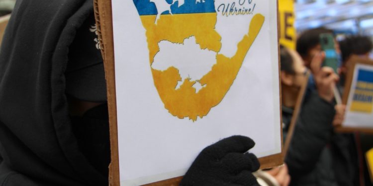 ukraine protest placard