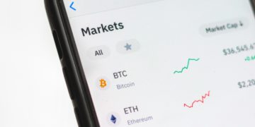FBI Warn of Costly Fake Cryptocurrency Schemes
