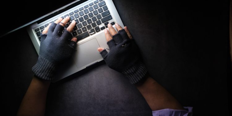 Ukrainian Authorities Arrests Cybercrime Group for Selling Data of 30 Million Accounts
