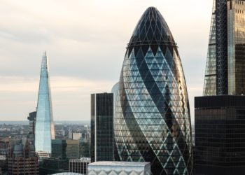 london-skyline-canary-wharf