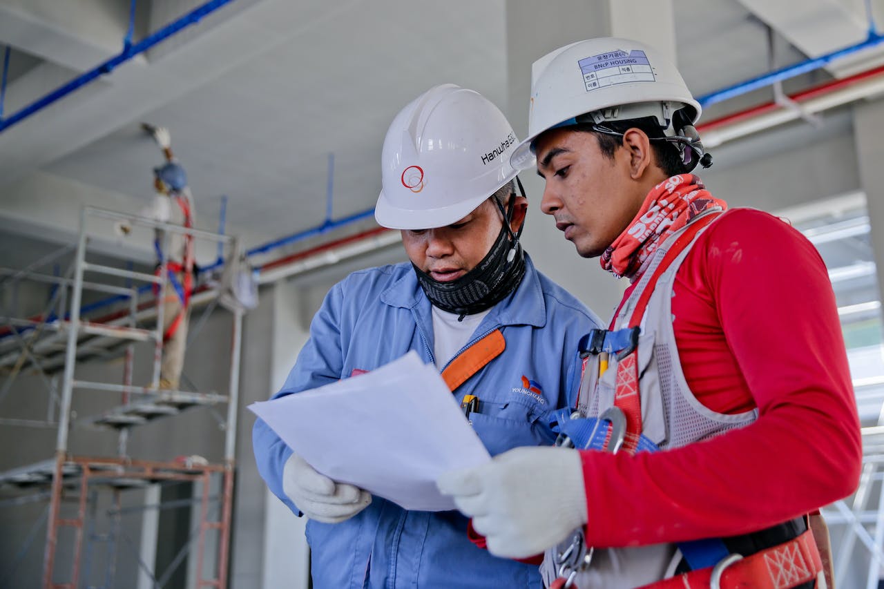 Where is the best place to deliver site safety briefings? On-site or at home?