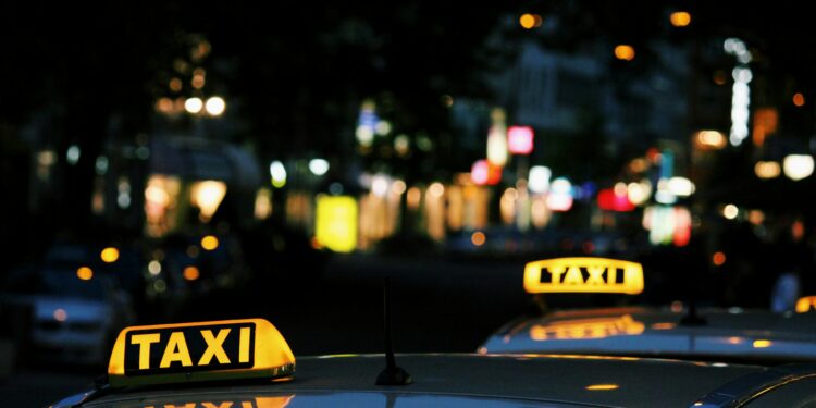 taxis-tech