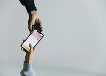 62% of People Believe AI Agents Are Easier To Deceive Than Humans